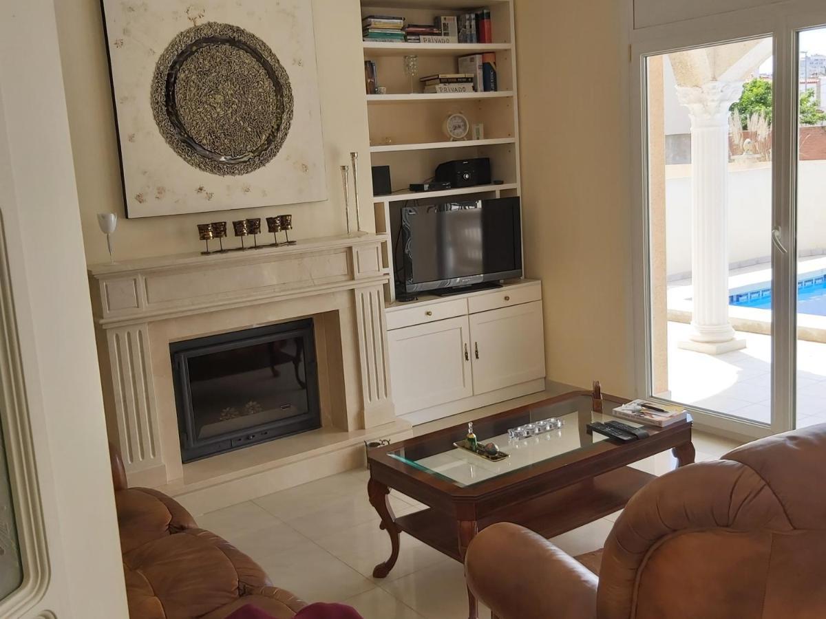 Casa Amb Piscina Privada Villa Empuriabrava Kültér fotó