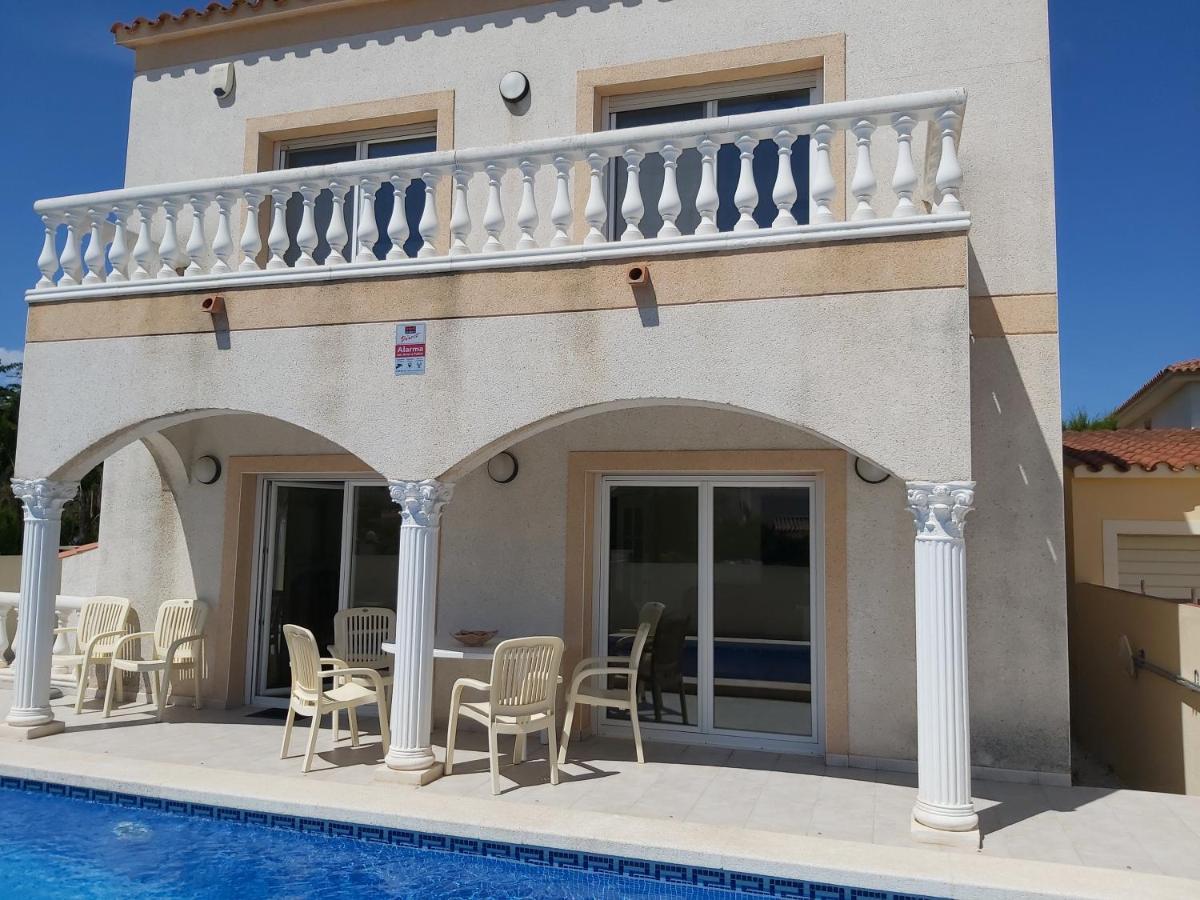 Casa Amb Piscina Privada Villa Empuriabrava Kültér fotó