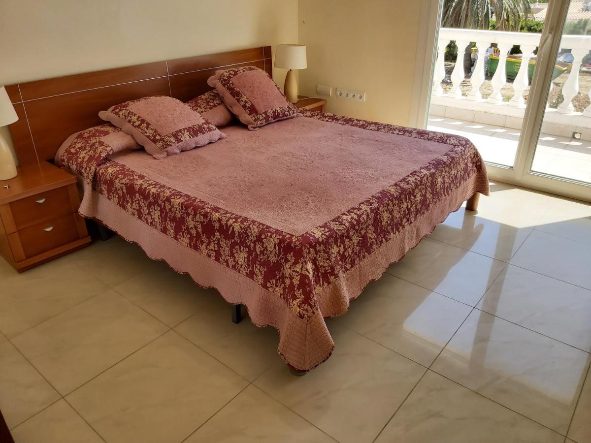 Casa Amb Piscina Privada Villa Empuriabrava Kültér fotó