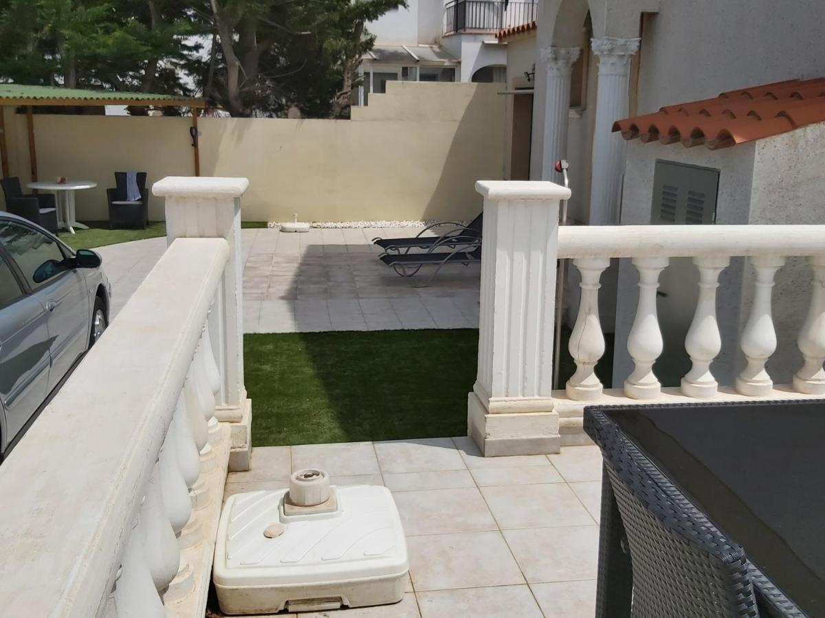 Casa Amb Piscina Privada Villa Empuriabrava Kültér fotó